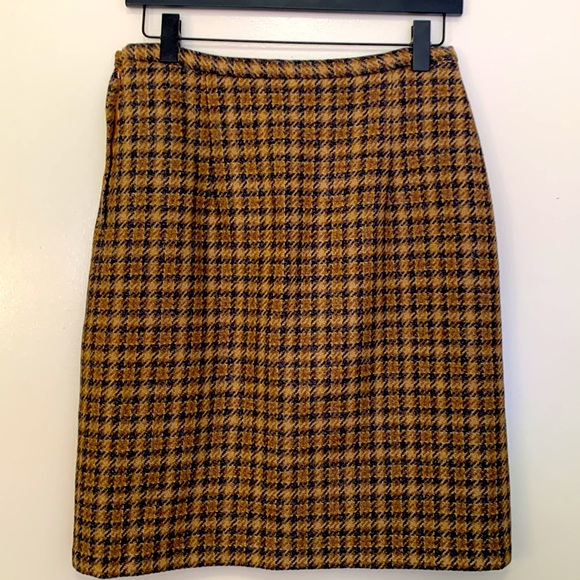 Vintage, Source unknown, 100% thick wool, houndstooth, side zipper midi skirt - Picture 3 of 9